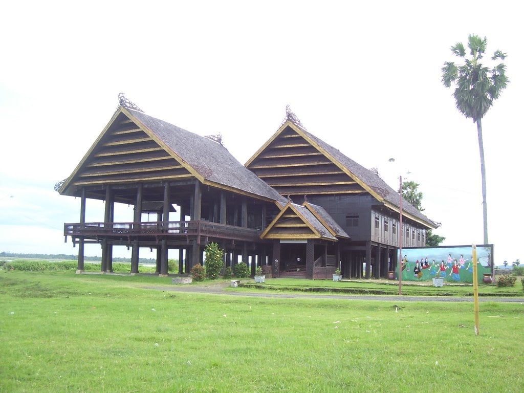 Bagus 21 Gambar Rumah Adat Sulawesi Selatan 33 Bangun Ide Desain Interior Rumah dengan 21 Gambar Rumah Adat Sulawesi Selatan