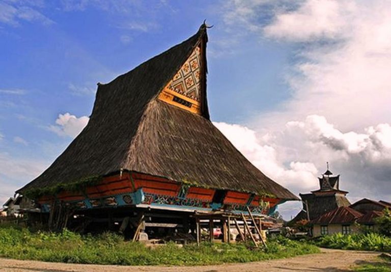 Bagus 21 Gambar Rumah Adat Sumatera Utara 91 Tentang Ide ...
