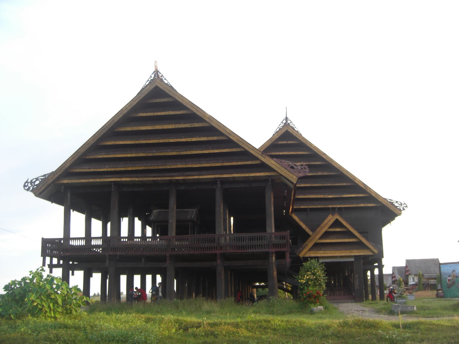 Cantik 21 Gambar Rumah Adat Sulawesi Utara 27 Tentang Ide Dekorasi Rumah oleh 21 Gambar Rumah Adat Sulawesi Utara