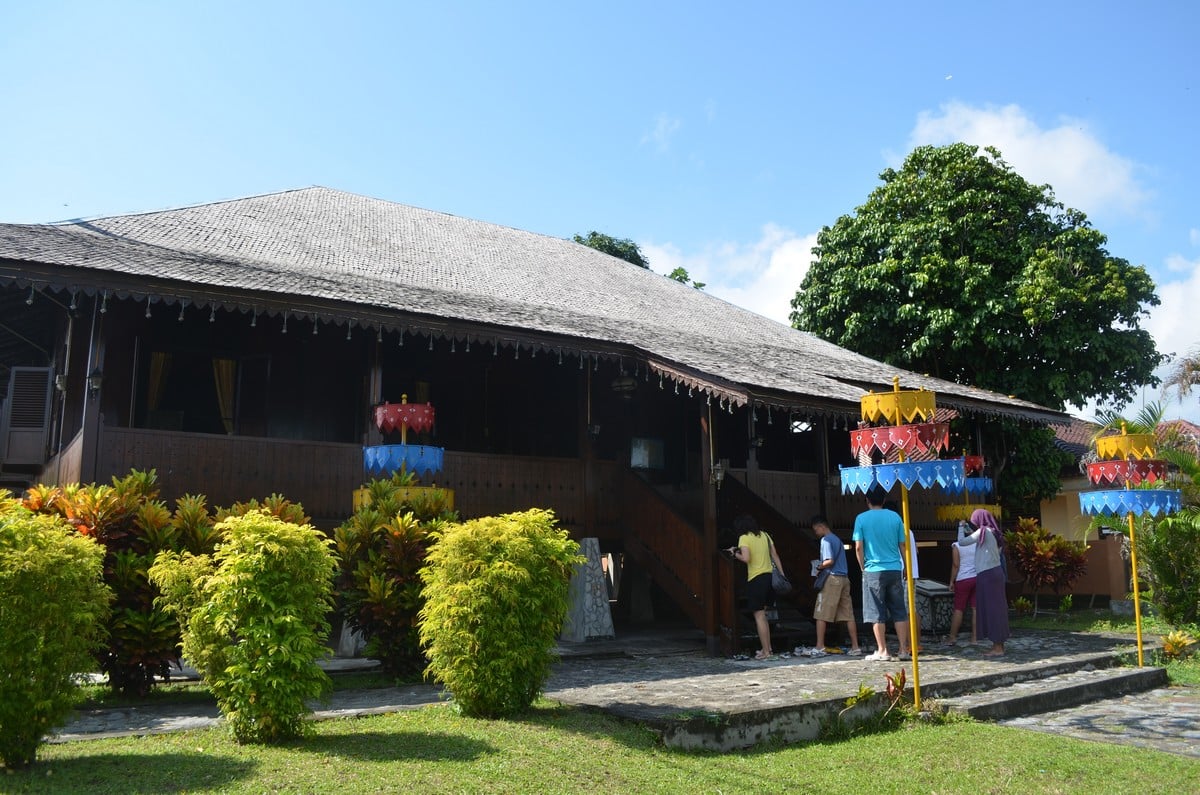 Luar biasa 21 Gambar Rumah Adat Bangka Belitung 42 Untuk Inspirasi Ide Desain Interior Rumah oleh 21 Gambar Rumah Adat Bangka Belitung