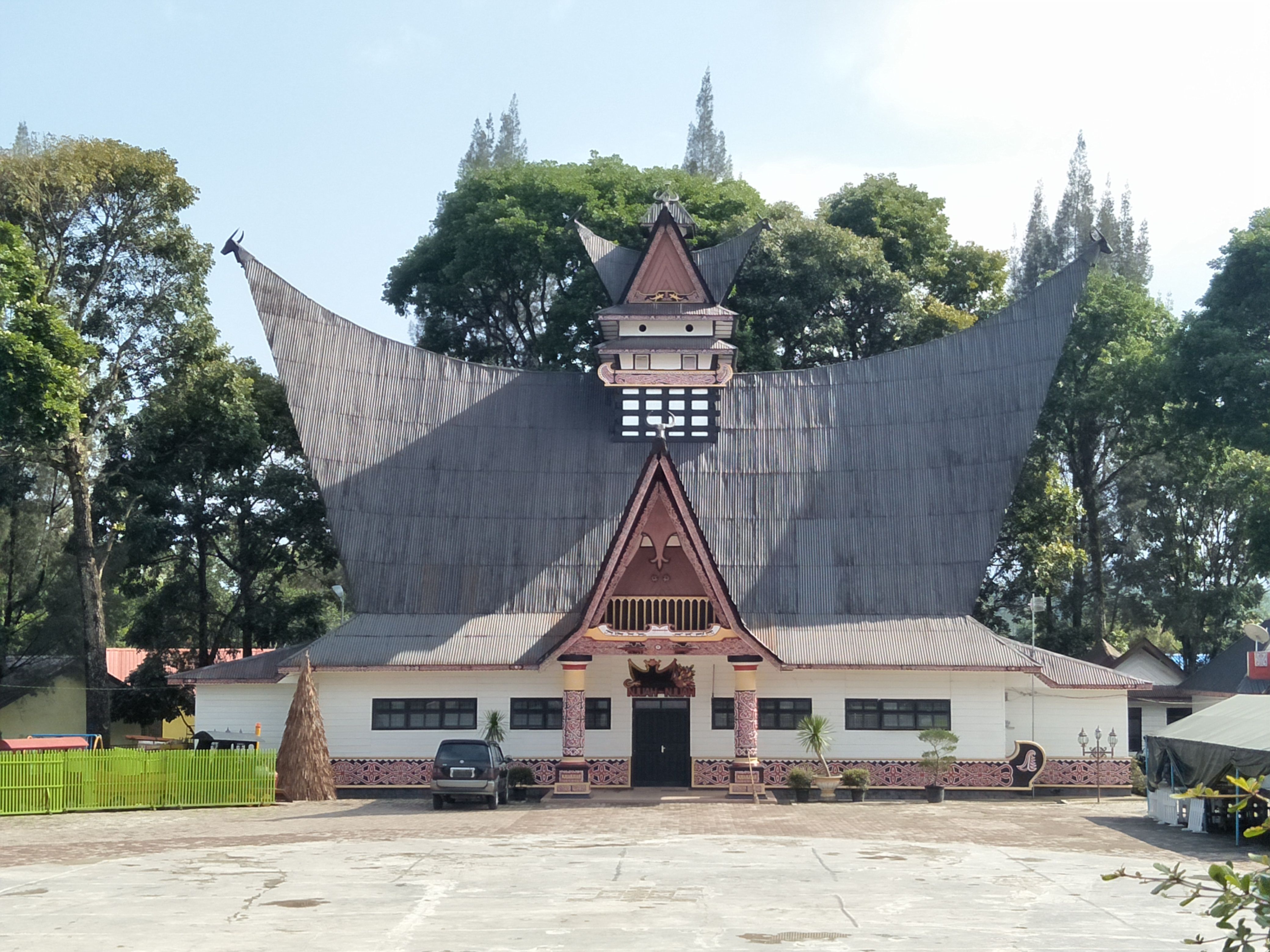 Luar biasa 21 Gambar Rumah Adat Sumatera Utara 33 Ide Merombak Rumah oleh 21 Gambar Rumah Adat Sumatera Utara