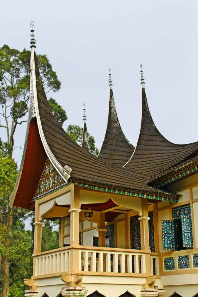 21 Gambar Rumah Adat Gadang