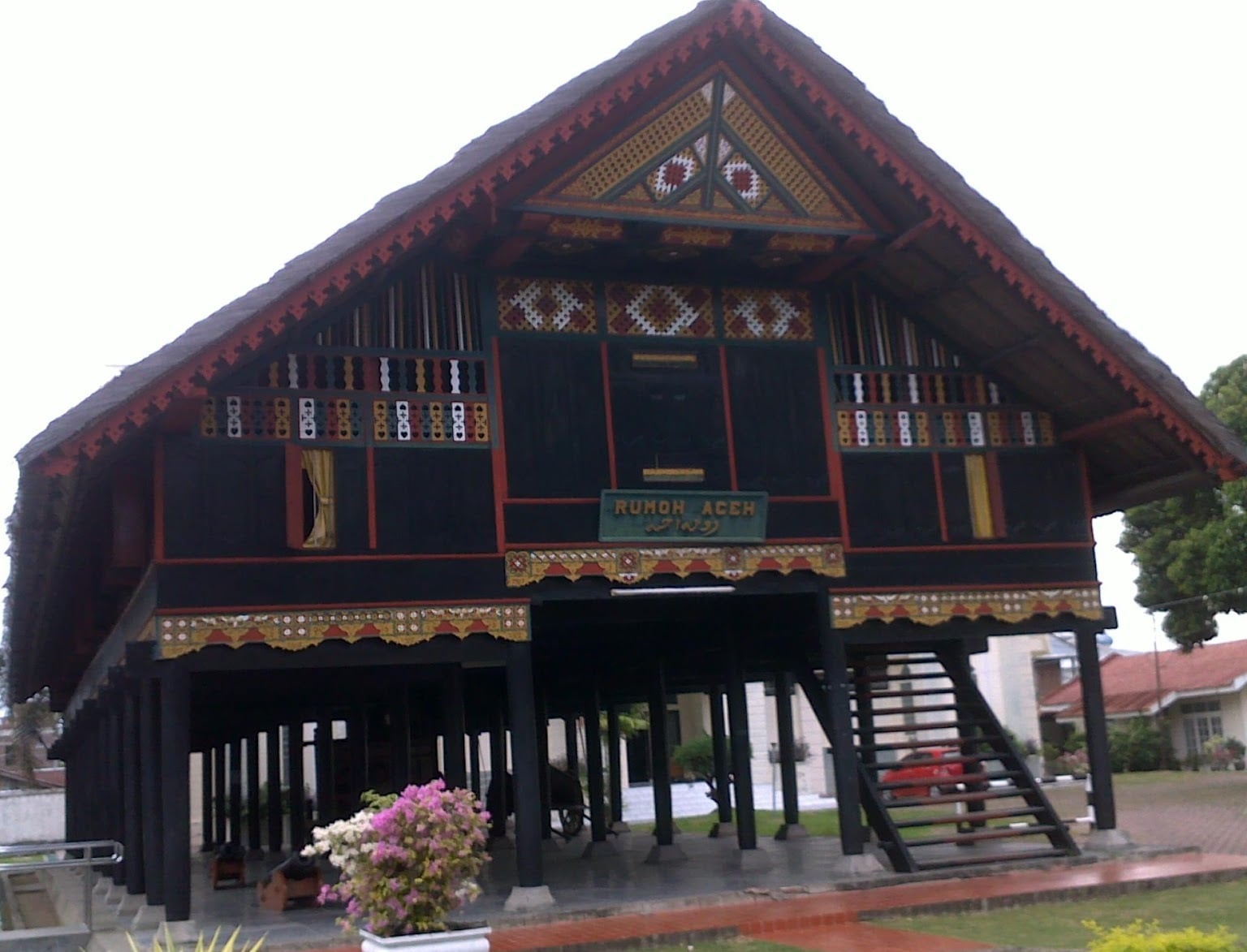 Wow 21 Gambar Rumah Adat Nanggroe Aceh Darussalam 75 Dalam Ide Dekorasi Rumah untuk 21 Gambar Rumah Adat Nanggroe Aceh Darussalam