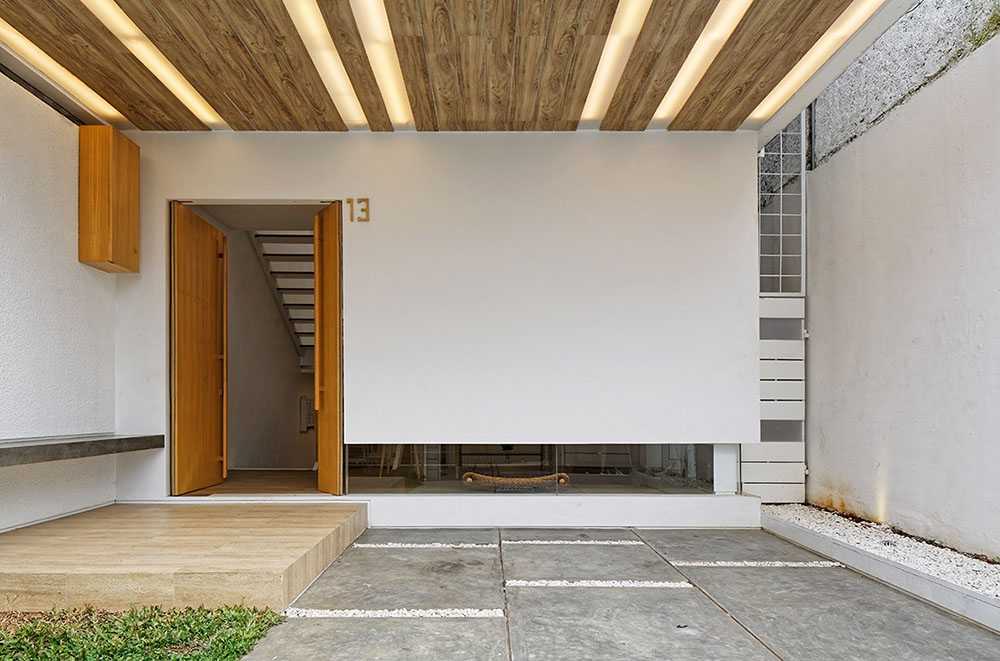 Paling keren Desain Rumah Modern Jepang 31 Di Perencana Dekorasi Rumah oleh Desain Rumah Modern Jepang