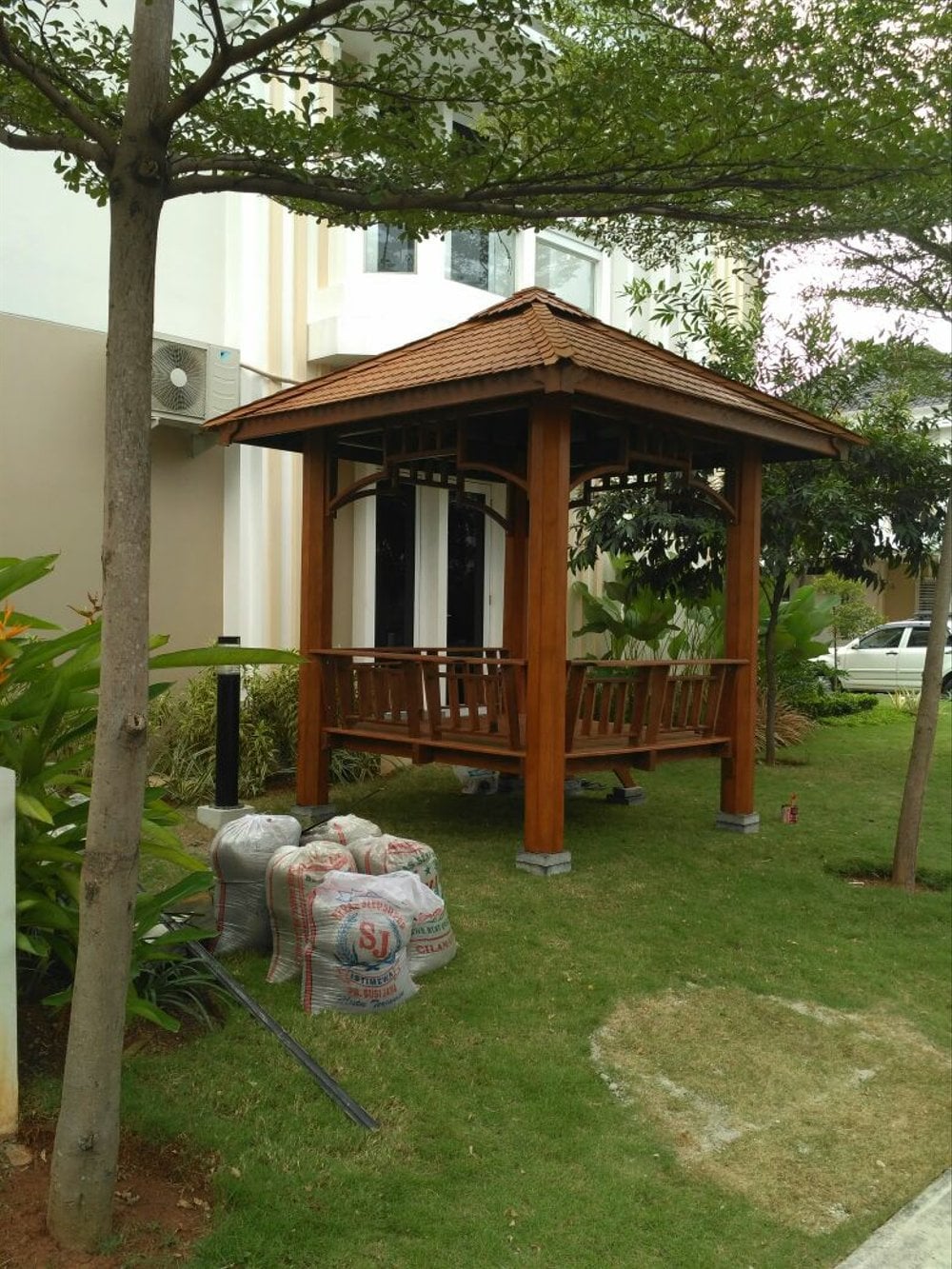 11 Gambar Gazebo Kayu Kelapa Terbaru 2020