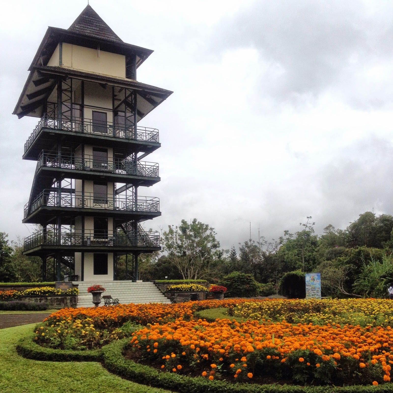 16 Gambar Desain Taman Bunga Gowa Terlengkap