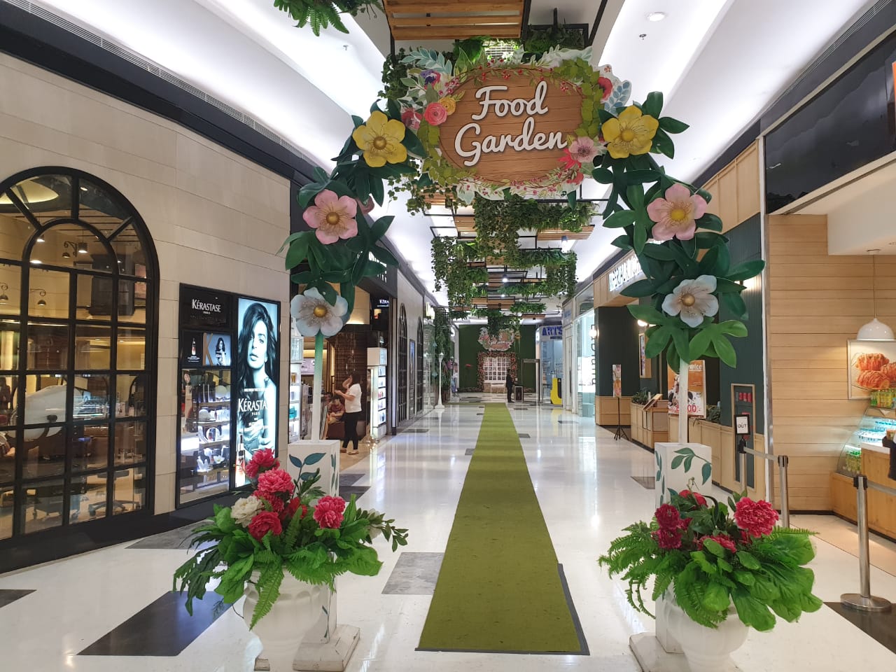 31 Populer Desain The Garden Lippo Mall Puri Trend Masa Kini