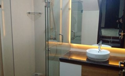 46 Kumpulan Desain Kamar Mandi Bawah Tangga Istimewa Banget