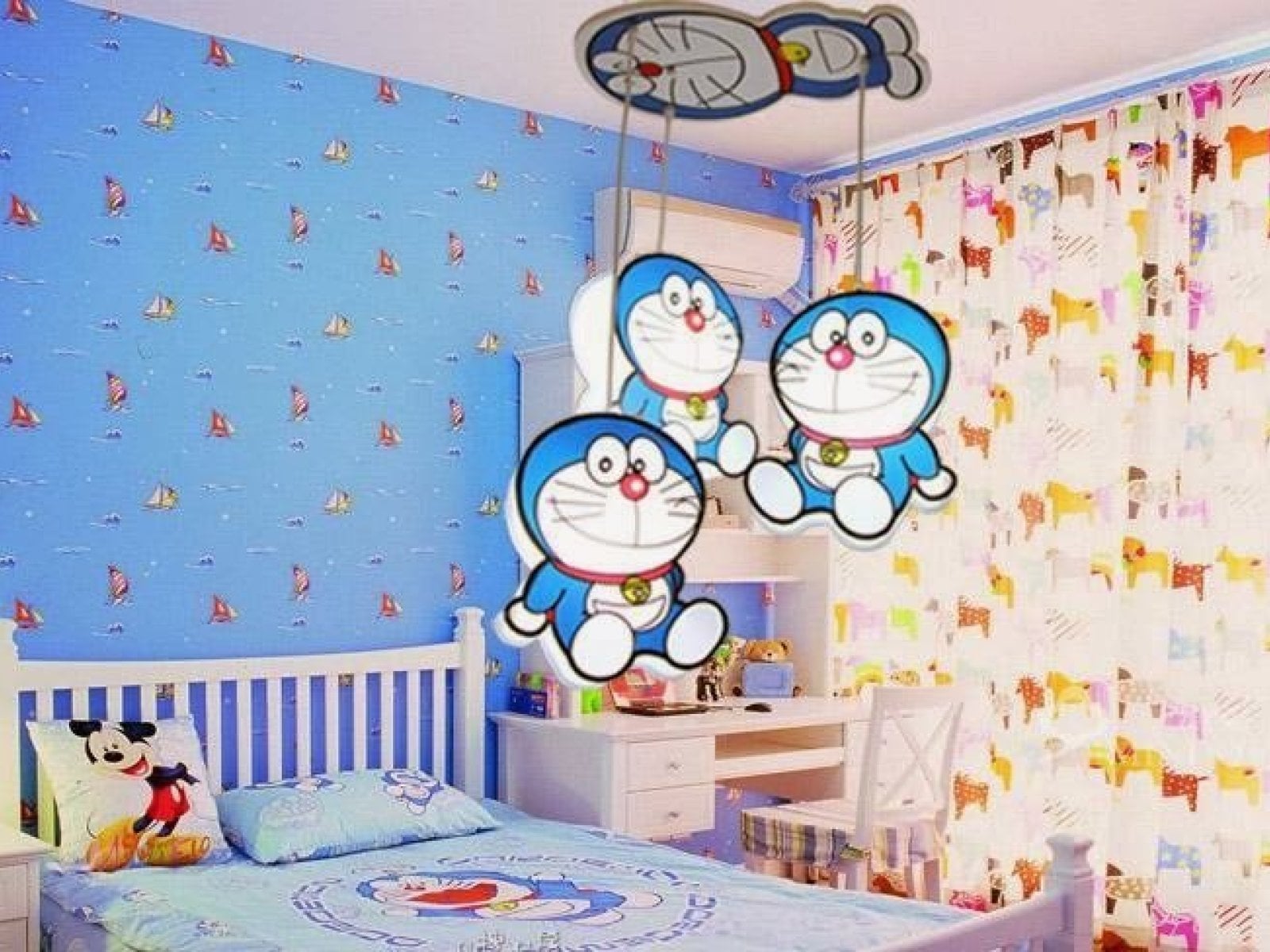 Desain Kamar Doraemon Sekali