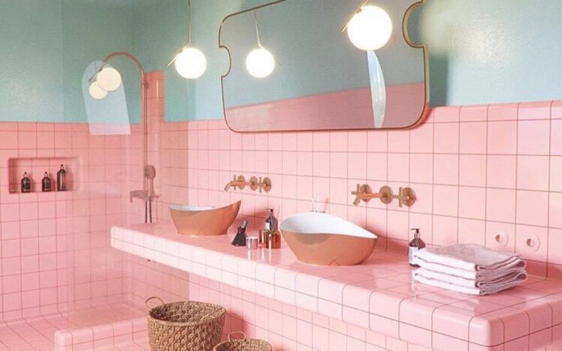 17 New Desain Kamar Mandi Minimalis Warna Pink Paling Populer di Dunia