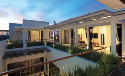 22 Inspirasi Desain Teras Rumah Atas Kreatif Deh