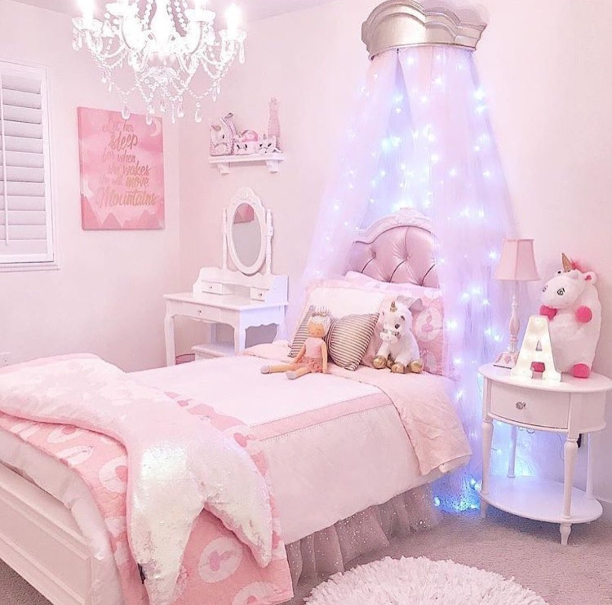 45 Inspirasi Dekorasi Kamar Tidur Warna Pink Paling Terkenal